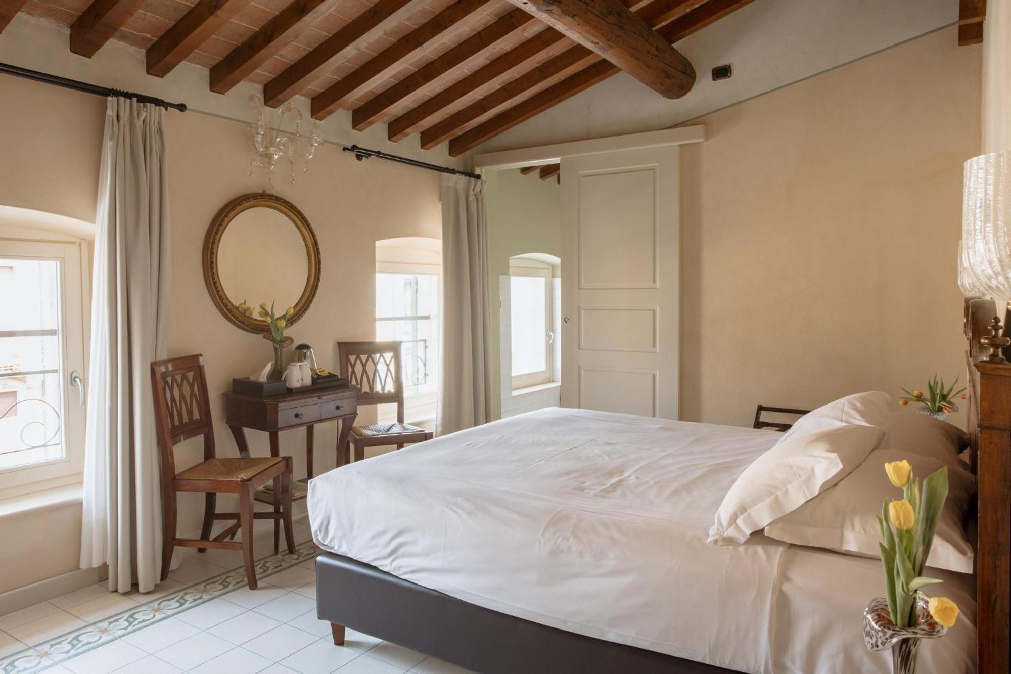 Classique Hotel 3*
